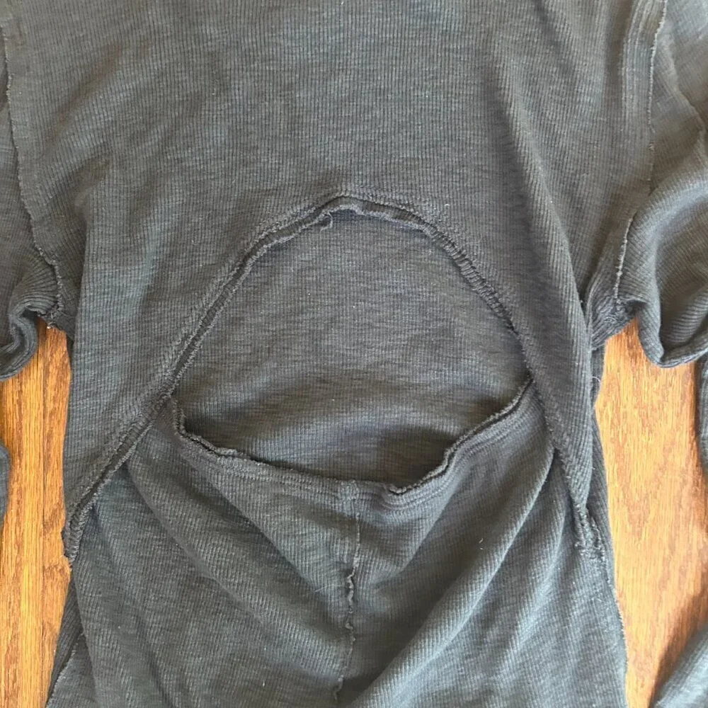 Free People Distant Sun Tee Open Back Long Sleeve Mock Neck Size Small Boho Yoga